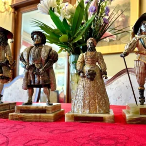 Bronze Figure, Queen Elizabeth I, Charles I, Gilded and Silvered, Onyx Base